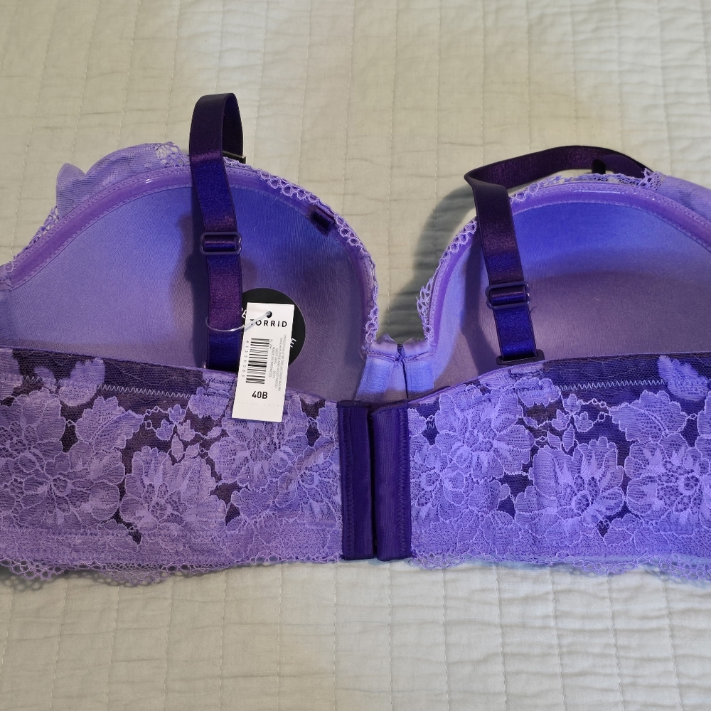 Torrid Strapless Padded Push-Up Bra Two Tone UW Lace Straight Back SZ 40B NWT - Picture 4 of 8